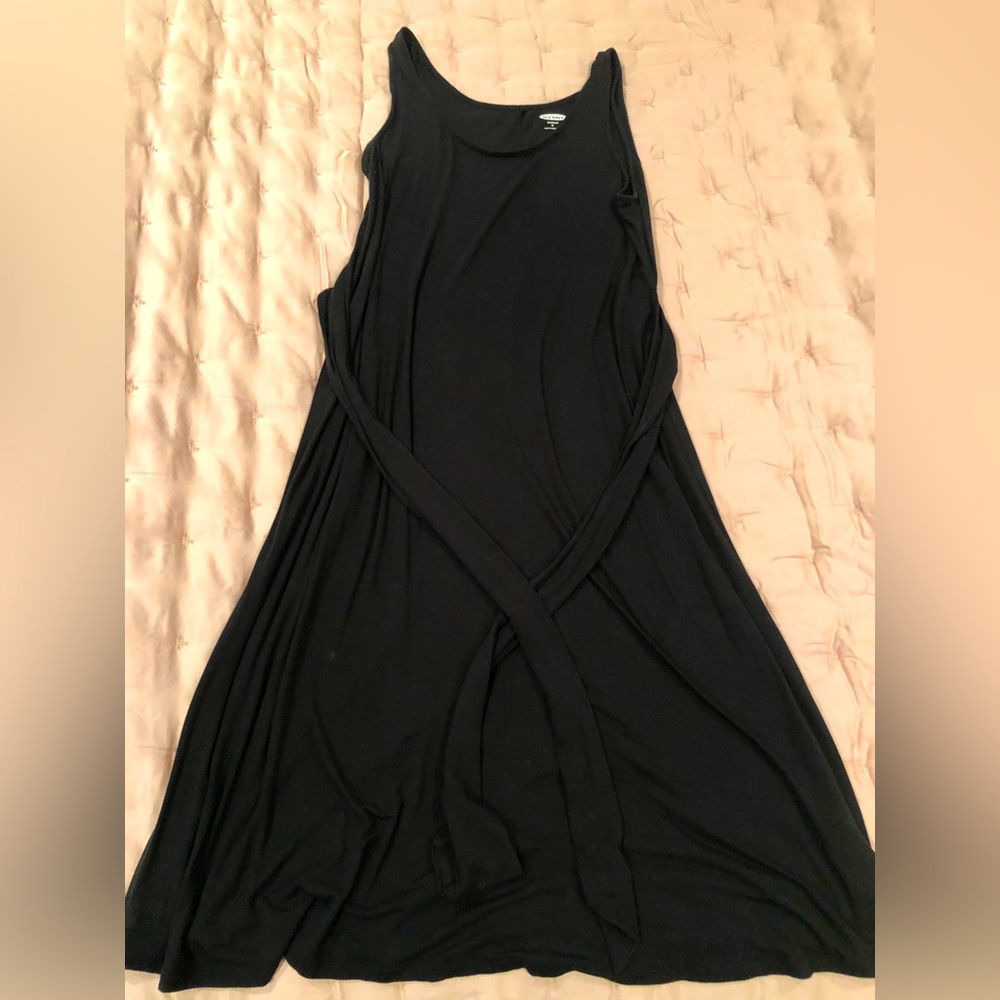 Black Maxi Maternity sleeveless dress with tie - medium